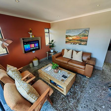 Karibu Self-Catering Accommodation ヘルマナス エクステリア 写真