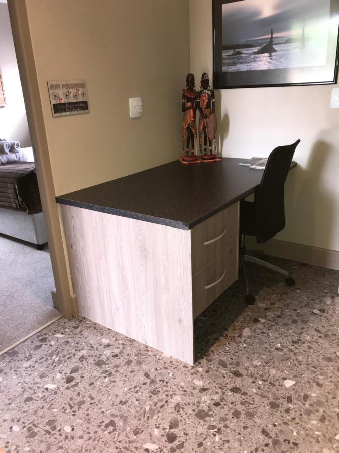 Karibu Self-Catering Accommodation ヘルマナス エクステリア 写真