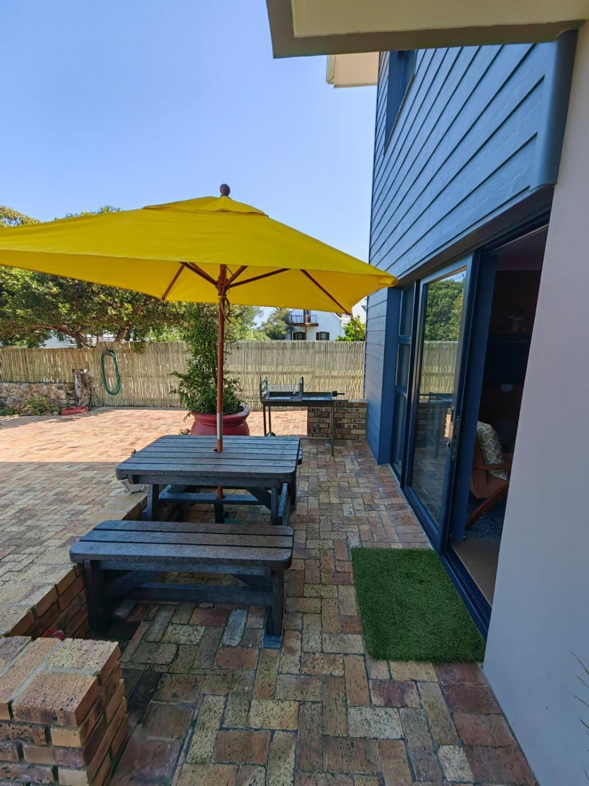 Karibu Self-Catering Accommodation ヘルマナス エクステリア 写真